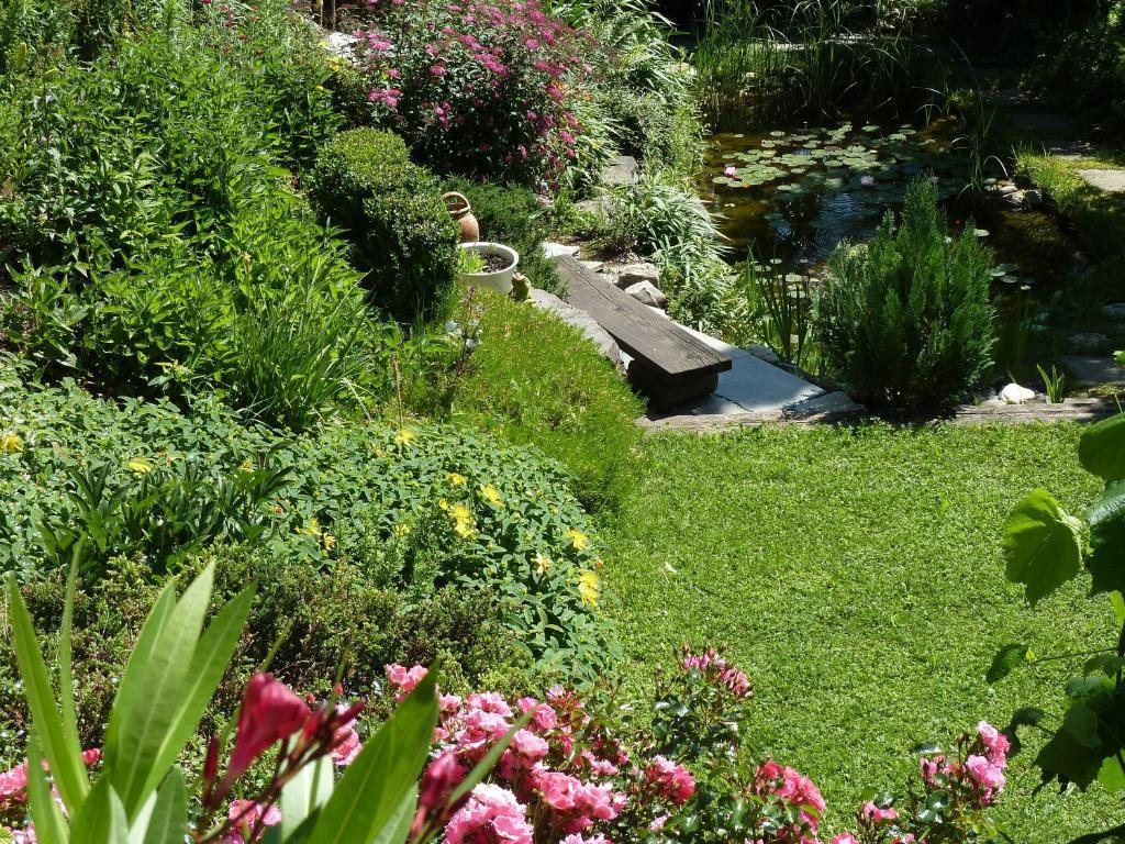 Bed & Breakfast La Val Trin Exterior photo